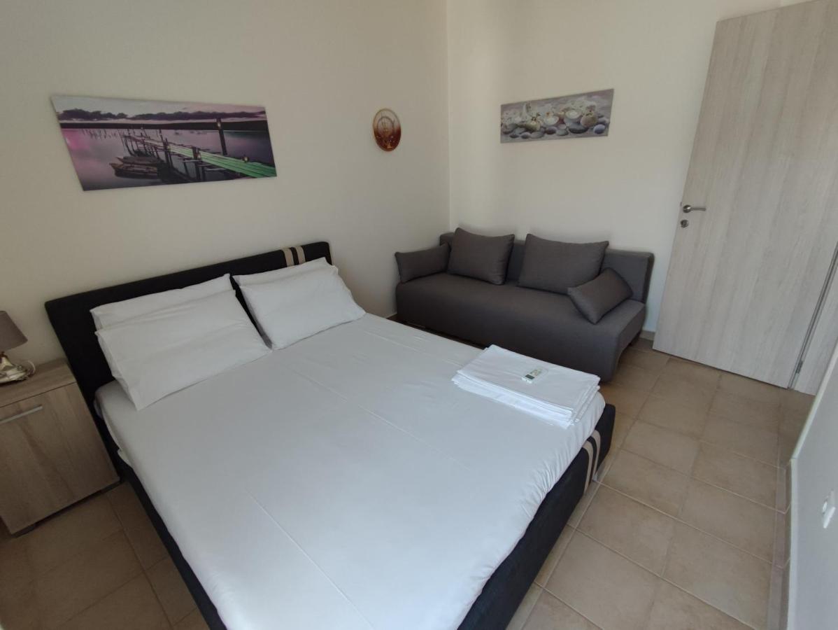 Eirini'S Place Nea Kallikrateia Dış mekan fotoğraf